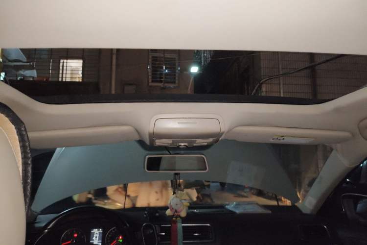 Used Volkswagen Sagitar 2014 1.4TSI Automatic Luxury Model