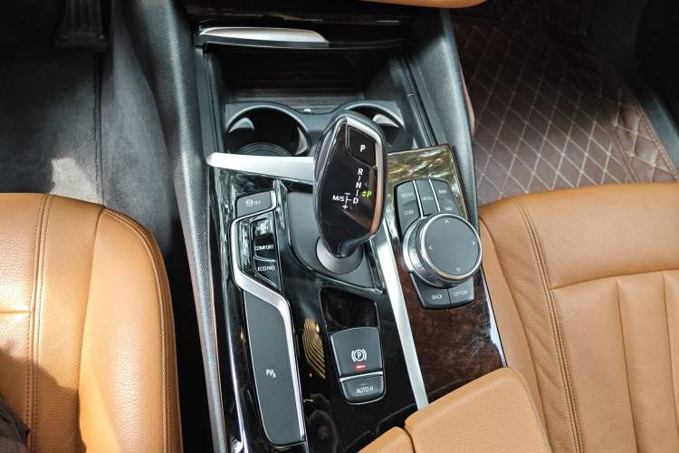 Used BMW 5 Series 2018 528Li Launch Special Edition
