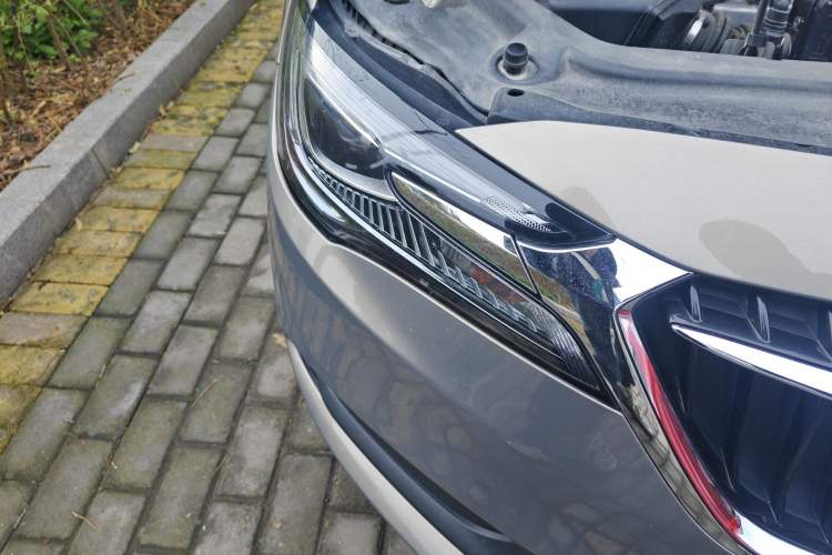 Used Buick GL6 2018 18T 6-Seater Luxury Model
