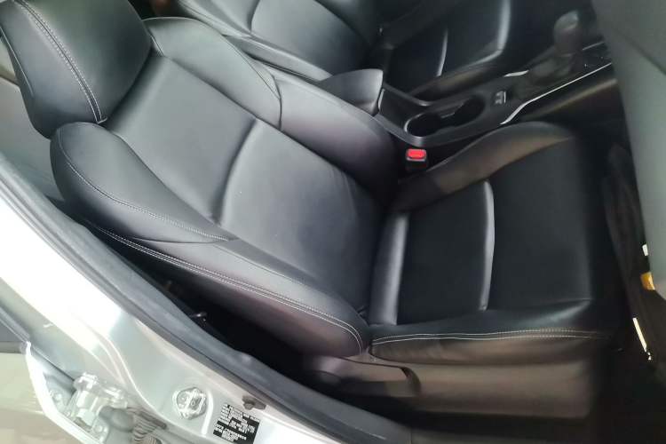 Used Toyota Levin 2021 185T CVT Luxury Edition Right Front Seat