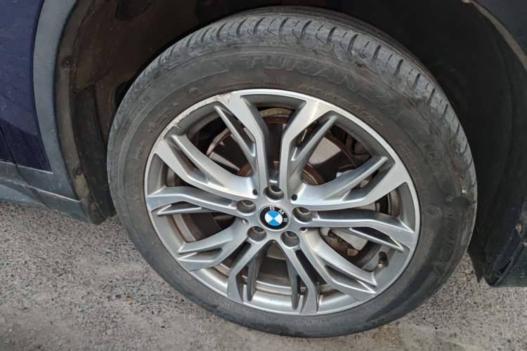 Used BMW X1 2019 sDrive20Li Leading Model
