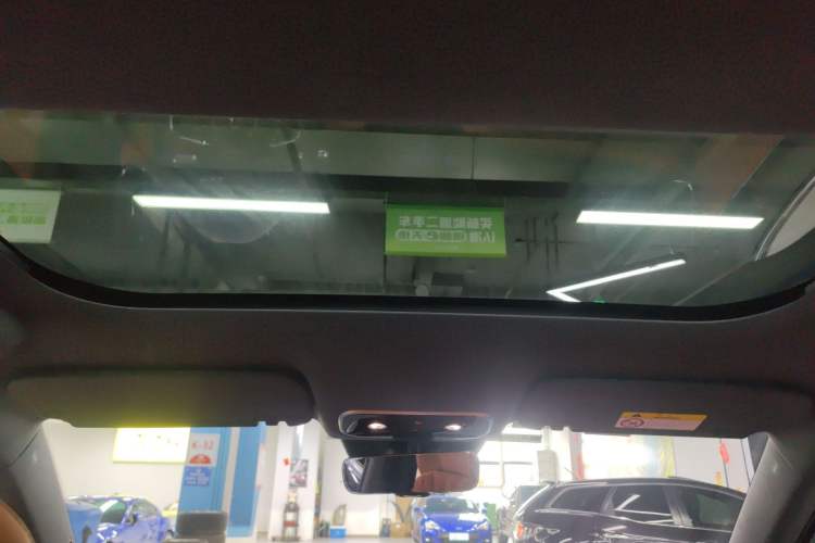 Used Hima AITO M8 2025 Model Pure Electric Max+ Six-Seat Four-Wheel-Drive Version