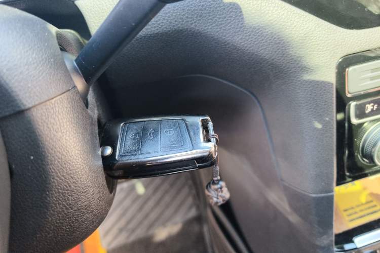 Used Volkswagen Golf 2015 1.4TSI Sportsvan