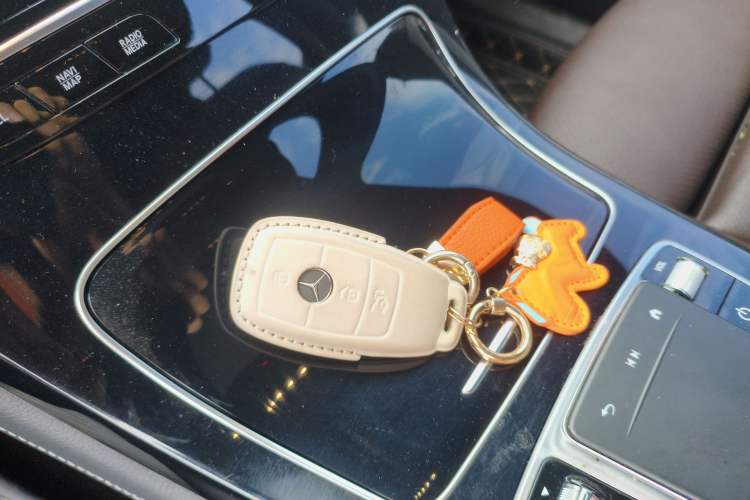 Used Mercedes-Benz GLC 2021 GLC 260 L 4MATIC Dynamic Edition Interior 1