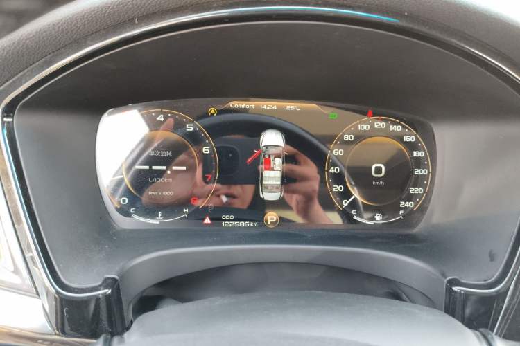 Used Geely Auto Emgrand GT 2018 1.5T MHEV Yaoxiang Edition
