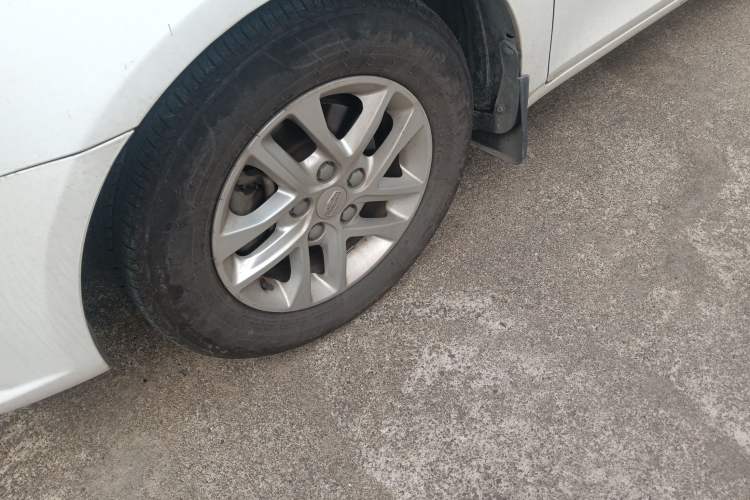 Used Geely Auto Emgrand 2017 Sedan Million Edition 1.5L CVT Luxury Model
