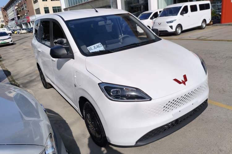 Used Wuling Hongguang New Energy 2025 Extended-Range Hybrid 50KM Comfort Version