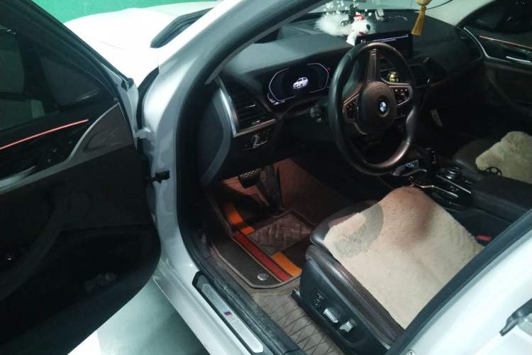 Used BMW X3 2020 xDrive30i Luxury Model with M Sport Package Driver Seat