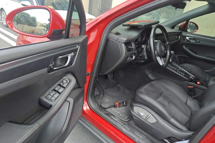 Used Porsche Macan 2018 Macan 2.0T