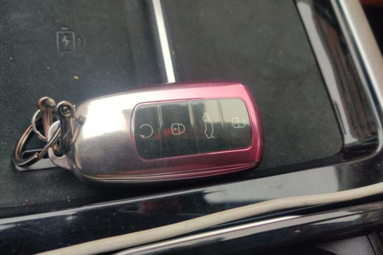 Used Chery Tiggo 9 2023 Facelift 2.0T Dual-Clutch Two-Wheel Drive Luxury Edition 7 Seats
