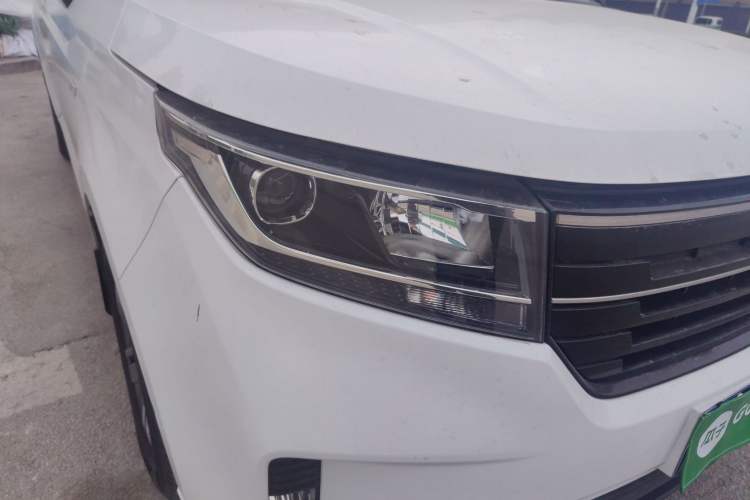 Used Wuling Hongguang PLUS 2019 1.5T Manual Luxury 7-Seater
