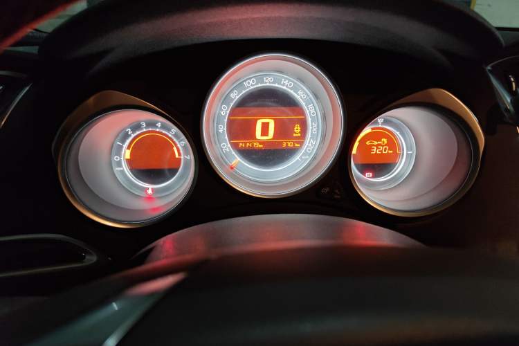 Used Citroen C4L 2014 1.8L Intelligent Drive Manual Version – Dynamic Edition
