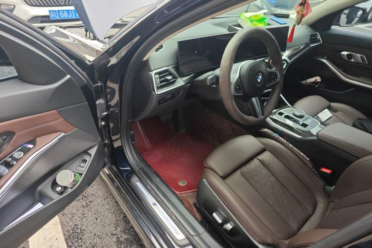 Used BMW 3 Series 2023 325Li M Sport Package Driver Seat