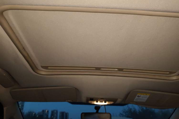 Used Ford S-MAX 2008 2.3L 7-Seater Flagship Navigation Version
