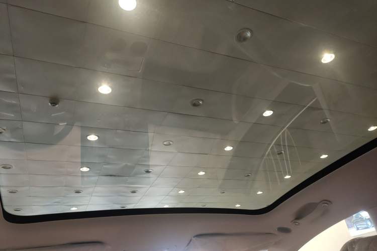 Used Hima Luxeed R7 2026 Model Range-Extending Max+ Headliner