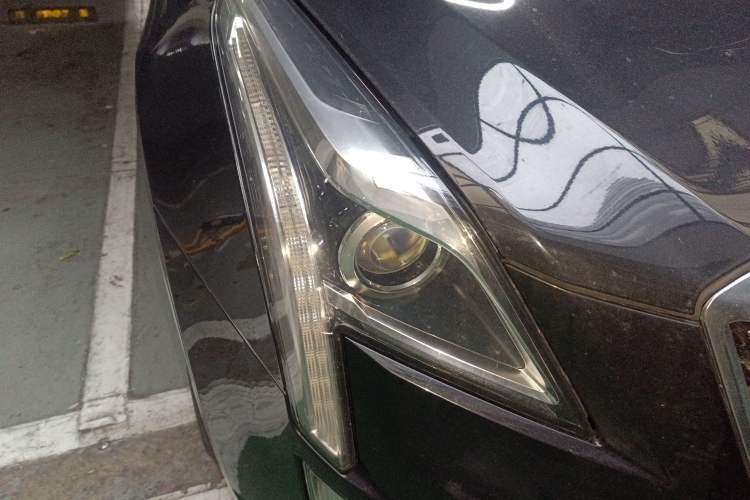 Used Cadillac XT5 2016 25T Luxury Model