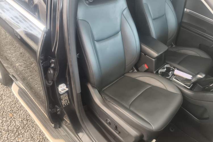 Used Jeep Grand Commander 2018 2.0T Four-Wheel Drive Enjoyment Edition China VI