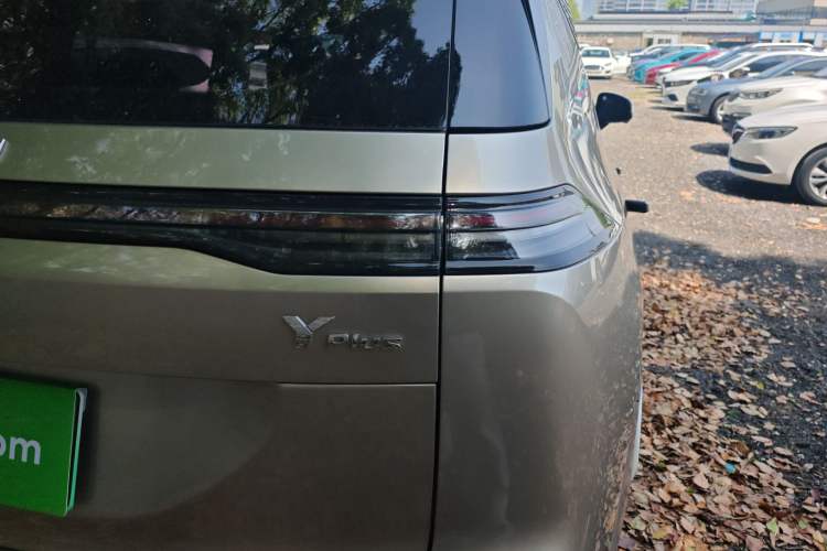 Used AION Y 2024 Younger Star Edition