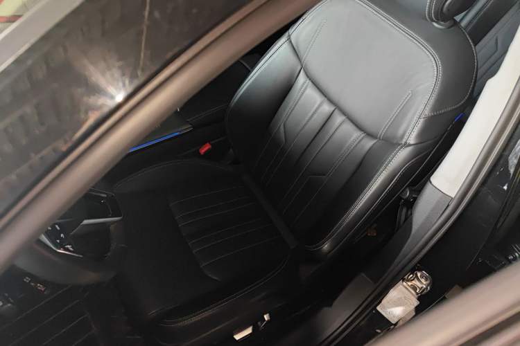 Used Audi A6L 2023 40 TFSI Luxury Prestige Edition
