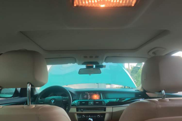 Used BMW 5 Series 2014 525Li Leading Model