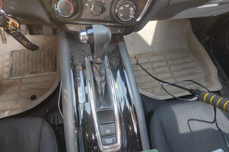 Used Honda Vezel 2017 1.5L CVT 2WD Comfort Model