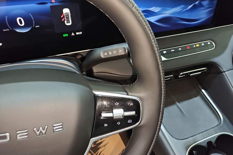 Used Roewe D7 2025 DMH 125km World Champion Edition Gear Lever