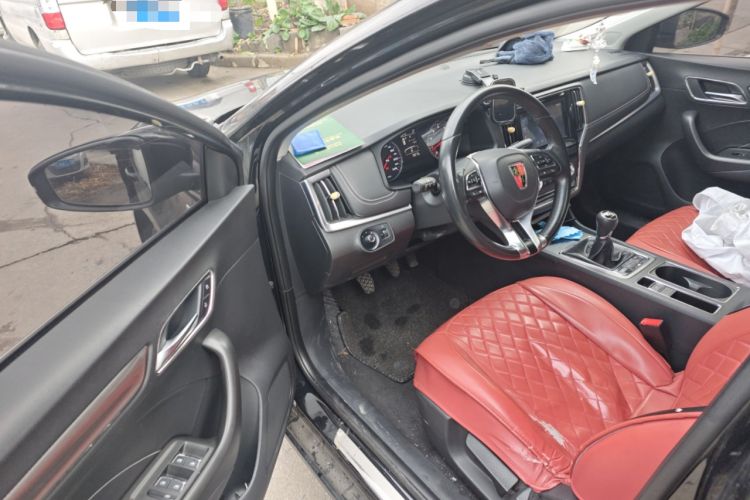 Used Roewe i6 2017 20T Manual Luxury Edition