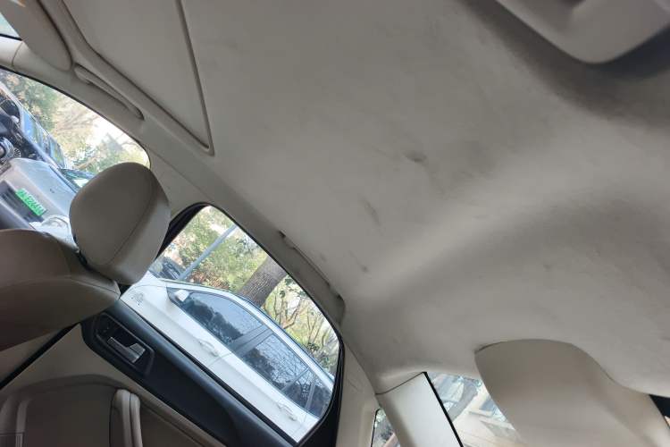 Used Ford Focus 2012 Sedan Classic 1.8L Automatic Fashion Edition