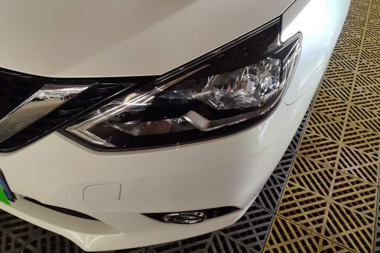 Used Nissan Sylphy 2016 1.6 XL CVT Luxury Edition Left Front Headlight