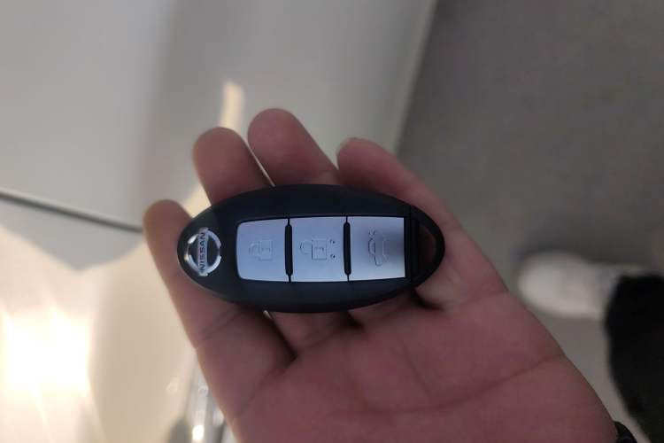 Used Nissan Sylphy 2019 1.6XV CVT Smart Connect Luxury Edition China VI Standard Interior 1