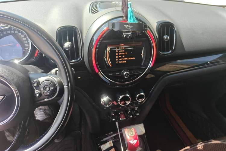 Used MINI Countryman 2017 1.5T COOPER ALL4 Traveler
