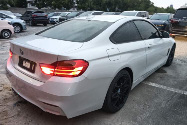 Used BMW 4 Series 2016 420i Design Package Model