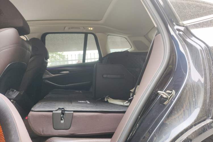 Used BMW X3 2021 Facelift xDrive28i M Sport Package Left Rear Seat