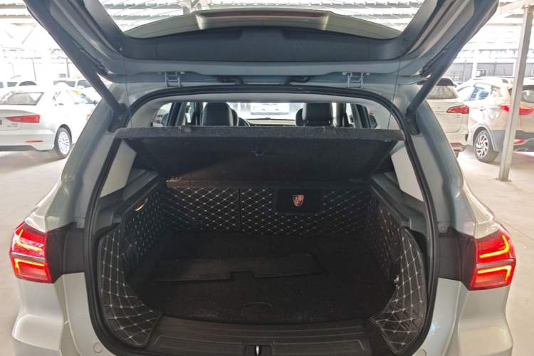 Used Roewe RX5 New Energy 2017 eRX5 50T Hybrid Connected Prestige Flagship Edition Trunk