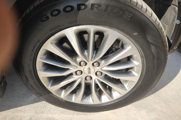 Used Lincoln MKX 2018 2.0T Four-Wheel Drive Zunya Edition
