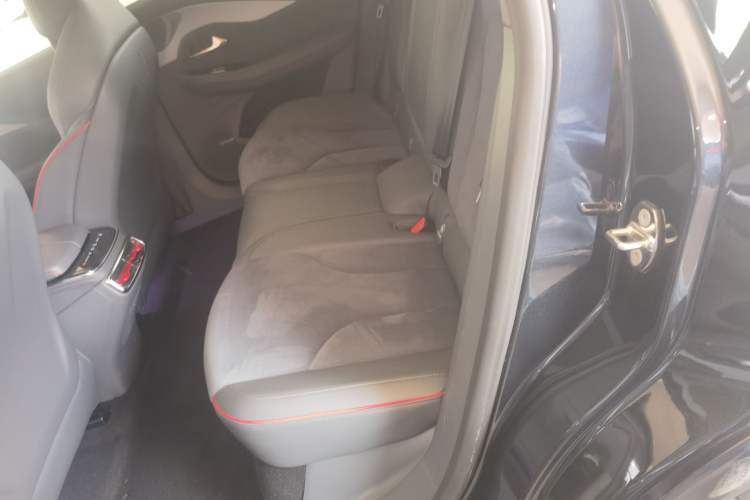 Used ARCFOX Alpha S 2022 HI Version Advanced Edition Left Rear Seat