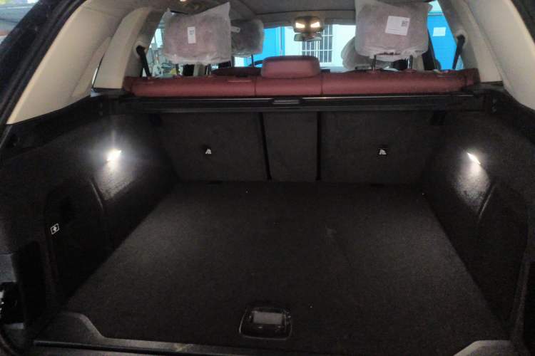 Used BMW X5 2026 Model, xDrive 30Li Prestige M Sport Night Package
