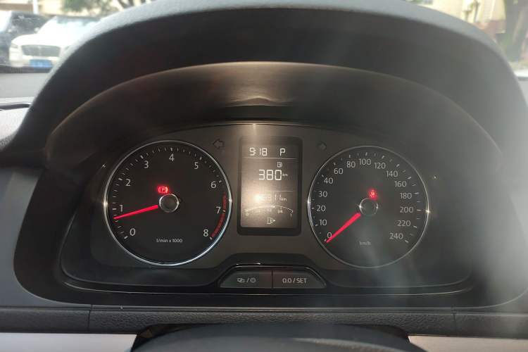 Used Volkswagen Lavida 2014 1.4 TSI DSG BlueMotion Technology Version Instrument Cluster