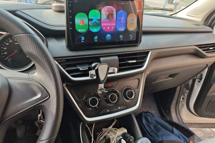 Used Wuling Hongguang S3 2018 1.5L Manual Standard Version China V Standard
