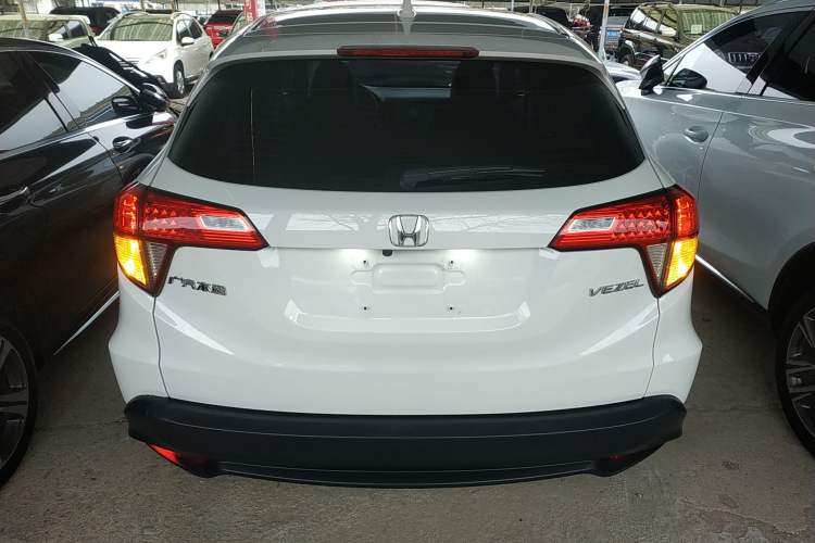 Used Honda Vezel 2020 1.5L CVT Pioneer Edition