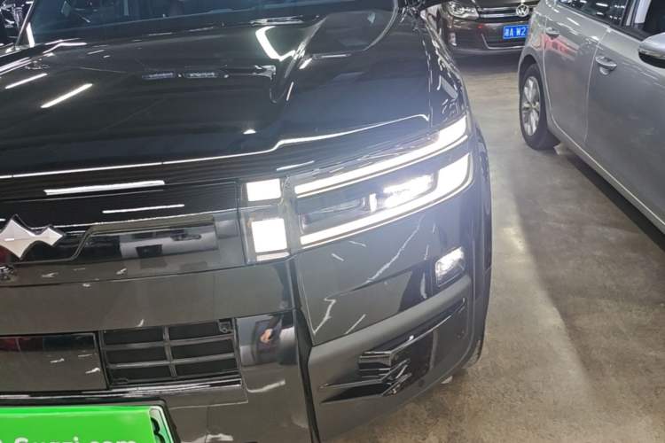 Used Formula Leopard Tai 7 2025 Model 190 km Four-Wheel Drive Ultra Edition Left Front Headlight