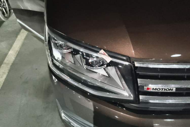 Used Volkswagen Multivan 2017 2.0 TSI 4x4 Prestige Edition 7-Seater