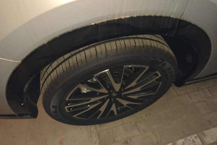 Used CHANGAN NEVO Q07 2025 215 Prestige Edition
