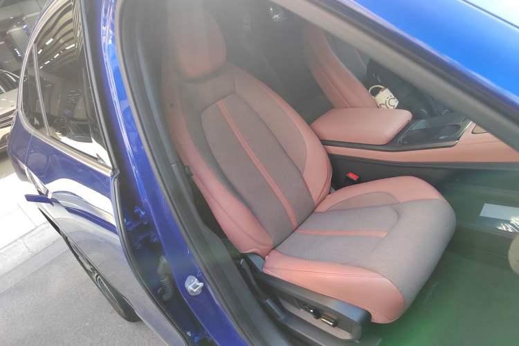 Used Nio EC6 2020 605 km Sport Edition