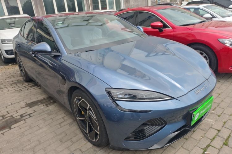 Used BYD Seal 2022 550 km Standard Range Rear-Wheel Drive Prestige Version
