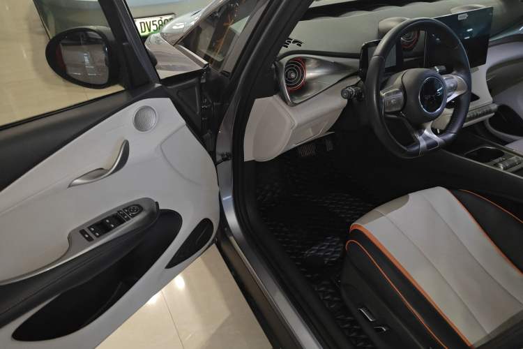 Used BYD Dolphin 2023 420 km Free Version