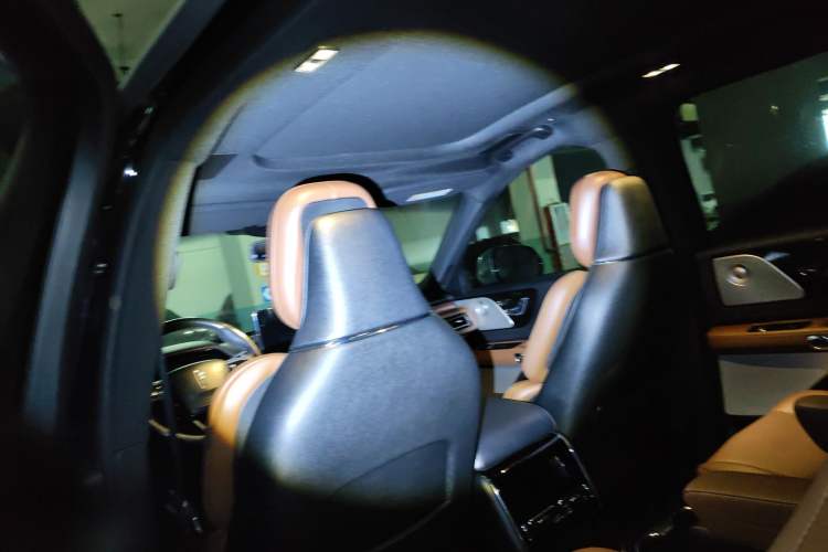 Used Lincoln Aviator 2022 3.0T V6 Four-Wheel Drive Executive Edition
