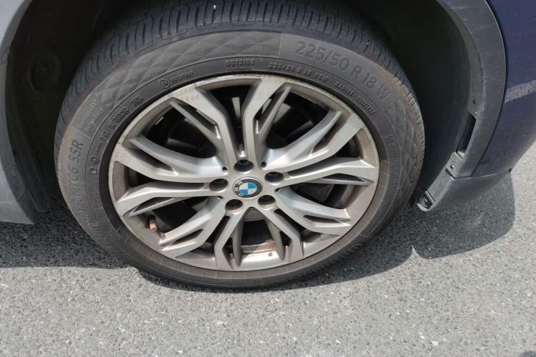 Used BMW X1 2018 sDrive20Li Leading Model
