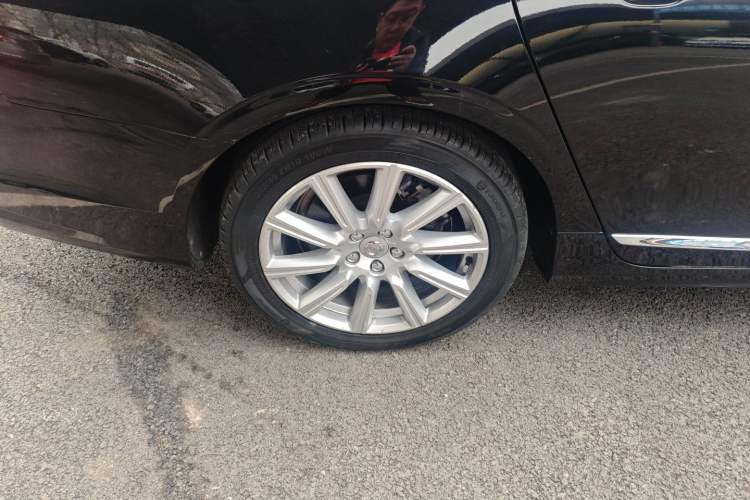 Used Volvo S90 2020 T5 Zhiyi Luxury Edition