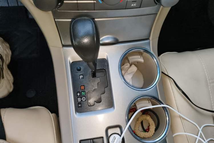 Used Toyota Highlander 2012 2.7L 2WD 5-Seater Elite Edition
